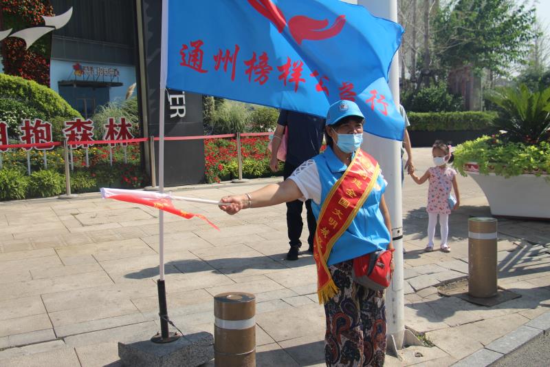 <strong>亚洲日老逼</strong>